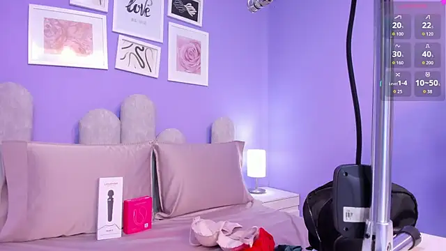 dahiana boobs online show from 06/18/26, 03:40