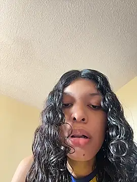 Sophiemoo  online show from 06/17/26, 03:35