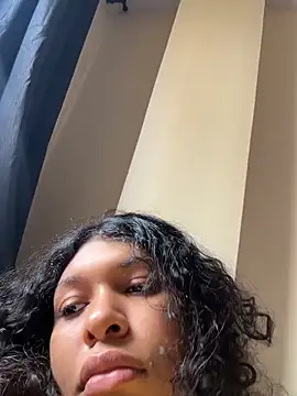 Sophiemoo  online show from 06/18/26, 03:38