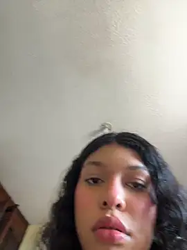Sophiemoo  online show from 06/20/26, 02:53