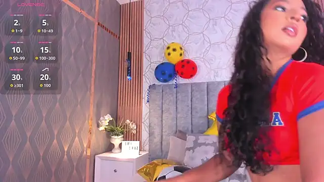 SofiiCruz online show from 06/23/26, 09:02
