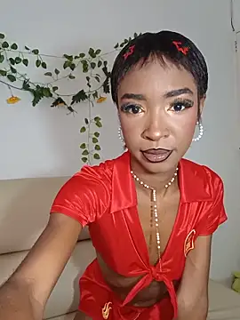 Snapshot of TinnaPeyton chatting on 06/11/26, 06:39 TinnaPeyton online show from 06/11/26, 06:39