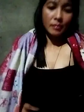 Snapshot of rinrin7700 chatting on 03/16/26, 12:53 rinrin7700 online show from 03/16/26, 12:53