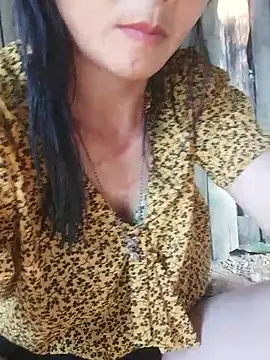 Snapshot of rinrin7700 chatting on 04/07/26, 09:54 rinrin7700 online show from 04/07/26, 09:54