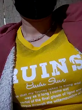 Snapshot of zanh99 chatting on 03/08/26, 12:52 zanh99 online show from 03/08/26, 12:52