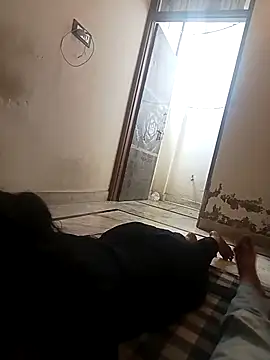 Snapshot of ReshmaBano chatting on 04/06/26, 09:54 ReshmaBano online show from 04/06/26, 09:54