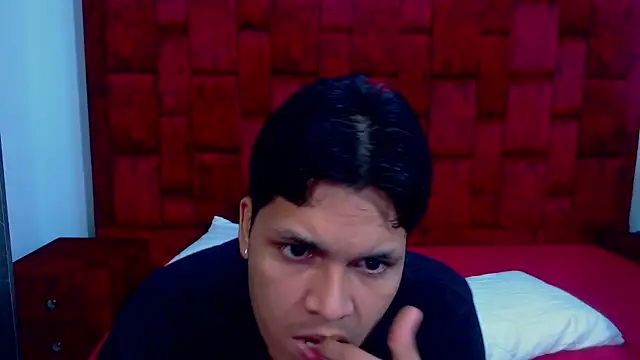 Snapshot of Jasmin_Dino chatting on 03/10/26, 04:17 Jasmin Dino online show from 03/10/26, 04:17