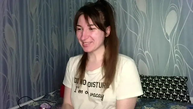 Birdie Kiss online show from 06/28/26, 09:04