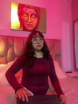 Maddie-LesYoux online show from 03/02/26, 11:50