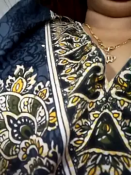 Snapshot of aisha_67 chatting on 03/14/26, 08:25 aisha 67 online show from 03/14/26, 08:25