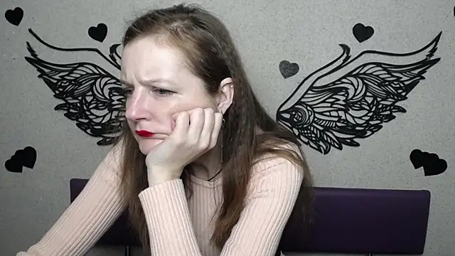 Snapshot of MeganPirs chatting on 03/04/26, 12:11 MeganPirs online show from 03/04/26, 12:11