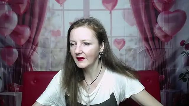 Snapshot of MeganPirs chatting on 03/28/26, 06:29 MeganPirs online show from 03/28/26, 06:29