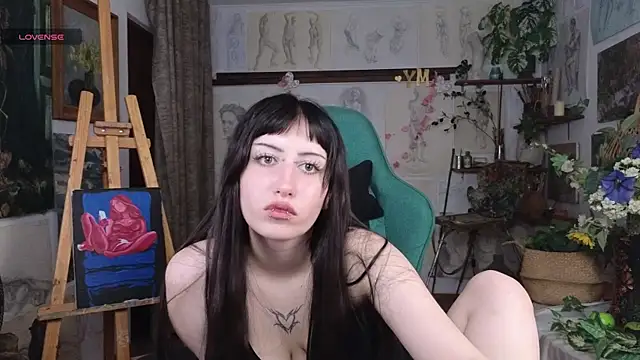 EffieMeowley online show from 05/26/26, 12:34