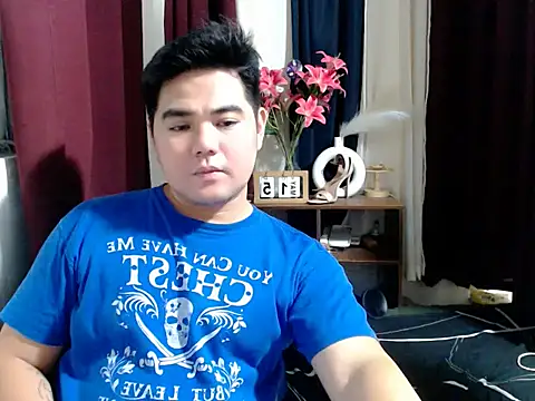 Bigdaddybear888 online show from 05/15/26, 04:47
