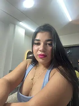 Snapshot of _Victoriarosse_ chatting on 05/14/26, 11:22 Victoriarosse online show from 05/14/26, 11:22