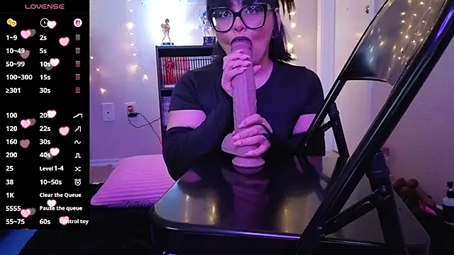 Snapshot of DigitalDiamondXO chatting on 03/27/26, 05:23 DigitalDiamondXO online show from 03/27/26, 05:23