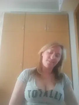 ChristinaYork online show from 05/04/26, 02:24