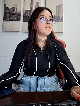 Snapshot of lamonitora chatting on 03/09/26, 08:46 lamonitora online show from 03/09/26, 08:46