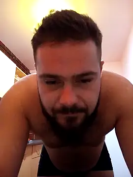 Snapshot of Enzo9911 chatting on 02/27/26, 08:14 Enzo9911 online show from 02/27/26, 08:14