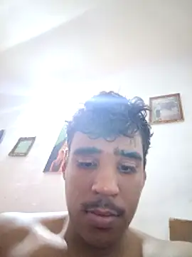 Snapshot of luis230436 chatting on 03/27/26, 03:45 luis230436 online show from 03/27/26, 03:45