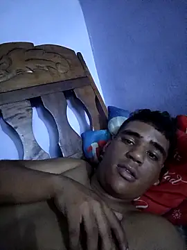 luis230436 online show from 04/07/26, 04:40