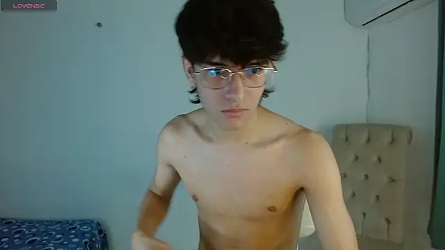 noah millerx online show from 05/06/26, 03:57