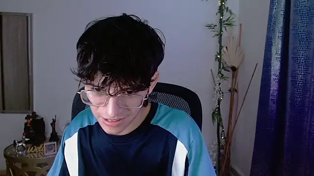 noah millerx online show from 05/09/26, 04:28