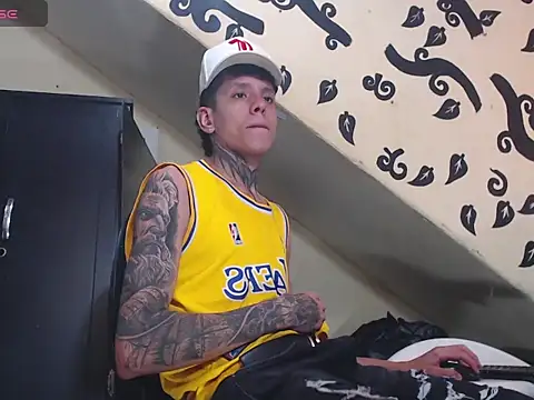 gabriel reyes21 online show from 05/03/26, 03:07