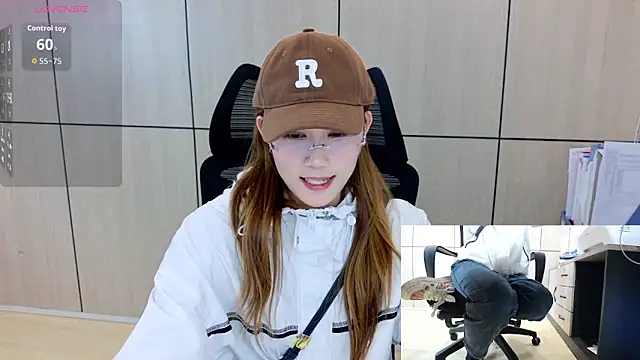 zhen-68 online show from 04/30/26, 12:44