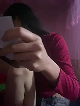 Snapshot of jolly9988 chatting on 04/27/26, 01:25 jolly9988 online show from 04/27/26, 01:25