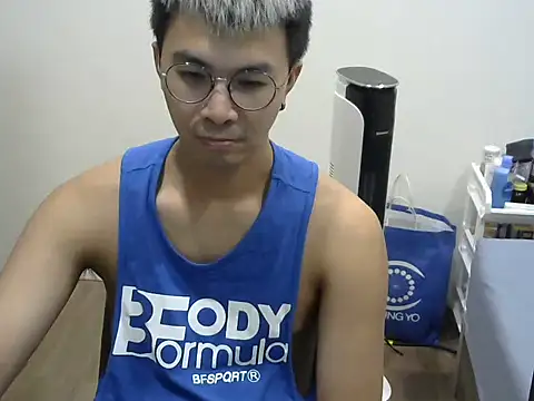 silverwolfwoof online show from 05/09/26, 04:34