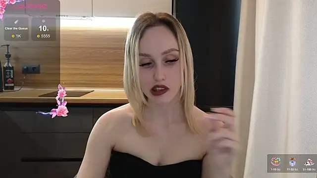 Snapshot of Bella_Villen chatting on 05/06/26, 12:21 Bella Villen online show from 05/06/26, 12:21