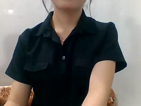 kiraa-007 online show from 05/08/26, 02:55