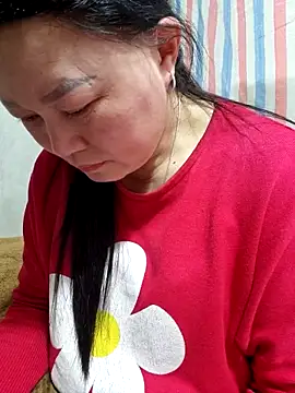 Snapshot of phay79 chatting on 02/27/26, 01:49 phay79 online show from 02/27/26, 01:49