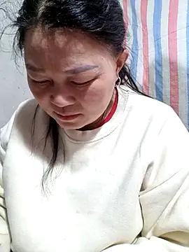 Snapshot of phay79 chatting on 03/14/26, 03:01 phay79 online show from 03/14/26, 03:01