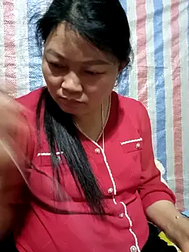 Snapshot of phay79 chatting on 03/30/26, 02:51 phay79 online show from 03/30/26, 02:51
