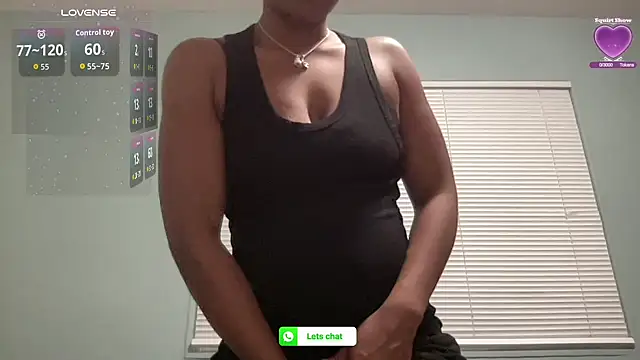 Snapshot of PetiteWet chatting on 07/21/26, 02:58 PetiteWet online show from 07/21/26, 02:58
