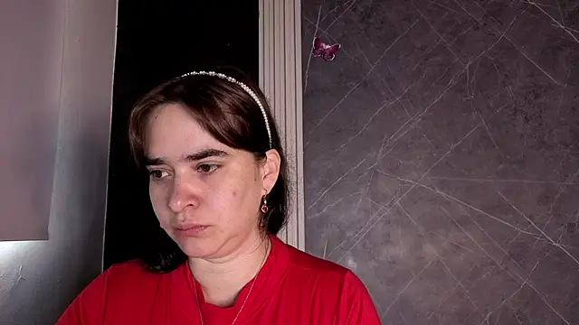 Snapshot of _VALERIAGOMEZ chatting on 06/02/26, 12:51 VALERIAGOMEZ online show from 06/02/26, 12:51