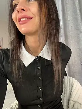 Snapshot of Flexira chatting on 03/29/26, 06:57 Flexira online show from 03/29/26, 06:57