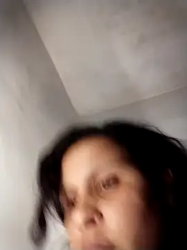 Snapshot of Btis69sexx chatting on 03/27/26, 04:40 Btis69sexx online show from 03/27/26, 04:40