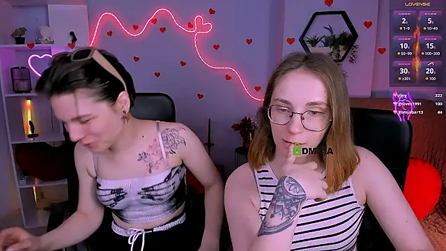 Snapshot of mirginia_lovely chatting on 03/20/26, 01:49 mirginia lovely online show from 03/20/26, 01:49