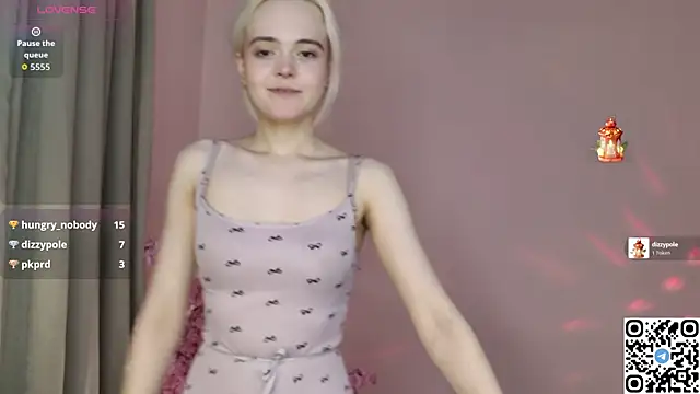 Bambi Bloom online show from 05/01/26, 05:23