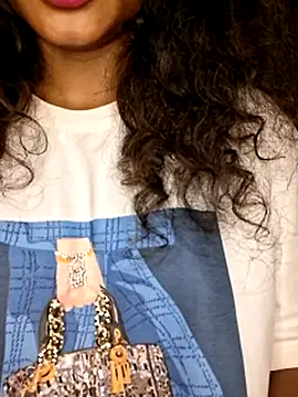 Akni  online show from 05/17/26, 09:22