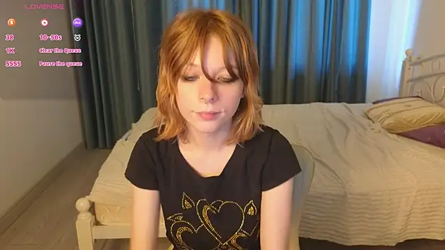 Snapshot of MollySally chatting on 07/25/26, 06:55 MollySally online show from 07/25/26, 06:55