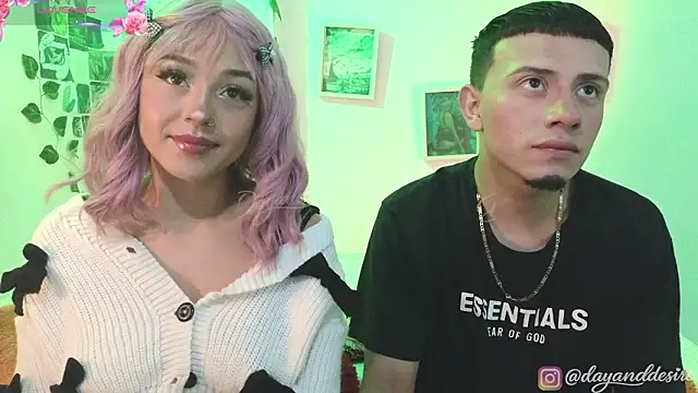 Snapshot of DayandDesire chatting on 03/18/26, 06:16 DayandDesire online show from 03/18/26, 06:16