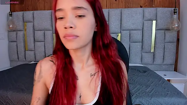 camilaa smith  online show from 03/01/26, 08:00