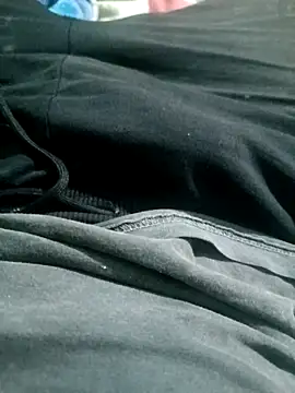 Snapshot of Alexparrarrar chatting on 03/04/26, 11:22 Alexparrarrar online show from 03/04/26, 11:22