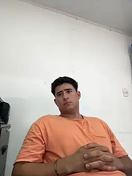 Snapshot of David-latinlover chatting on 03/06/26, 04:25 David-latinlover online show from 03/06/26, 04:25