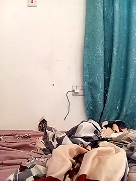 Snapshot of khoded333 chatting on 03/15/26, 12:11 khoded333 online show from 03/15/26, 12:11