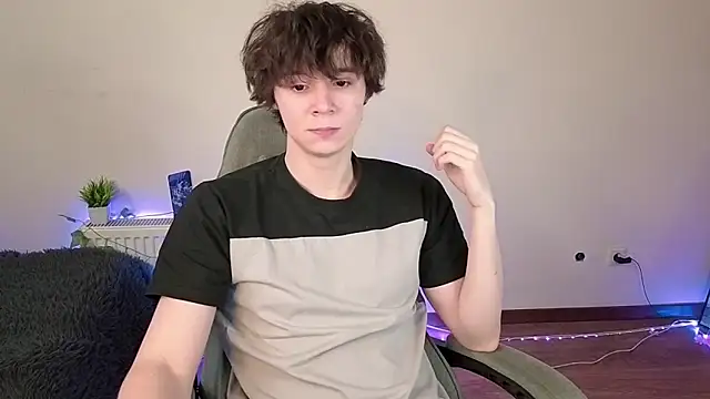 AnthonyCuutie online show from 06/14/26, 11:34